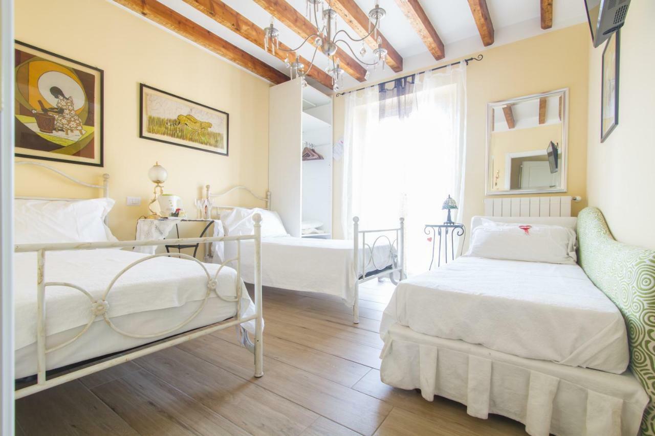 B&B Antico Cortile Milan Exterior photo